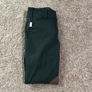 Tailored Sportsman 26